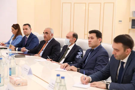 “Turizm sahəsinin inkişafı və perspektivləri” mövzusunda ictimai müzakirə olub