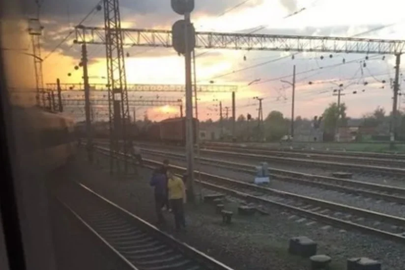 ​Следовавший из Харькова в Киев поезд сошел с рельсов