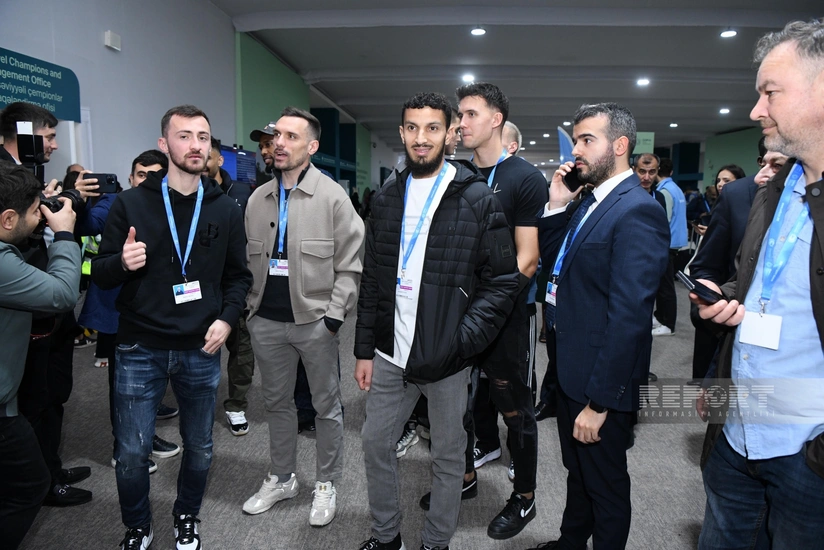 Qarabağ klubunun futbolçuları COP29 məkanındakı pavilyonları ziyarət ediblər - FOTOREPORTAJ