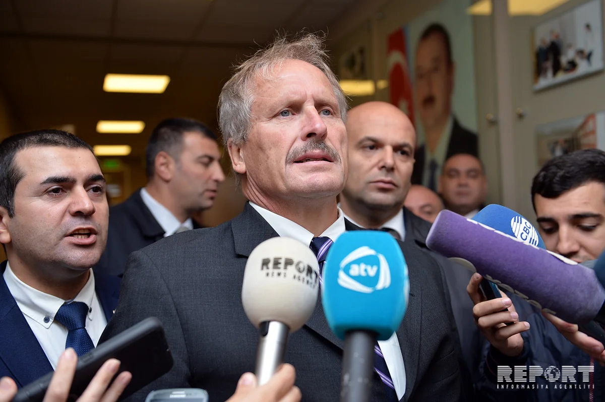 Ambassador: Azerbaijan shows solidarity with US in difficult times