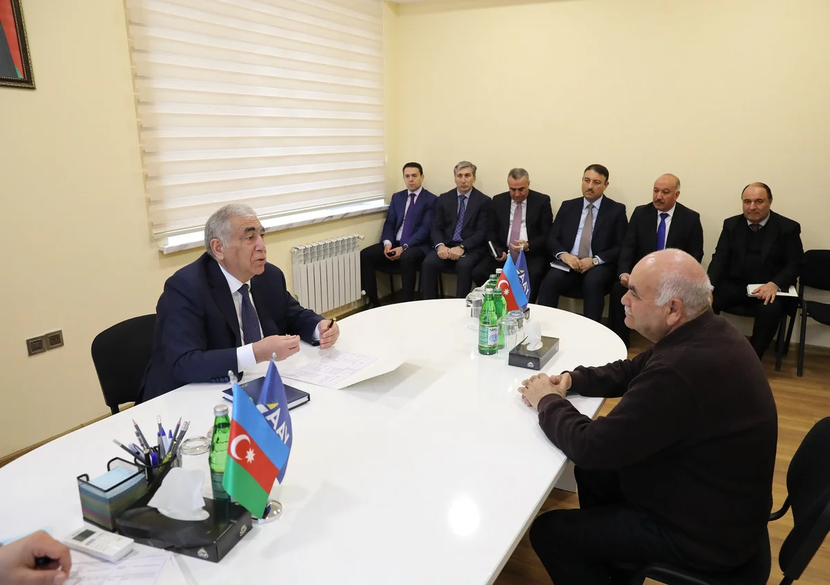 Saleh Məmmədov Abşeron və Zəngilan rayonlarının sakinlərini qəbul edib