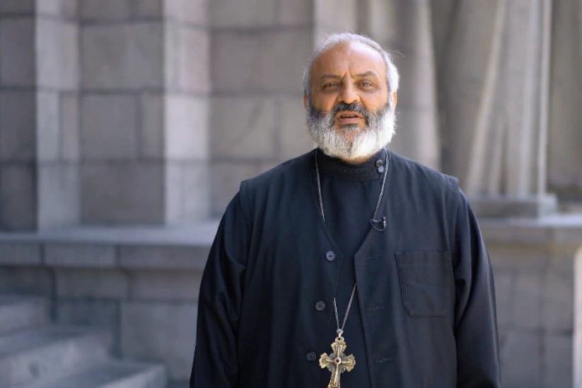 Arxiyepiskop Baqrat Ermənistanın baş naziri postuna namizəd olub