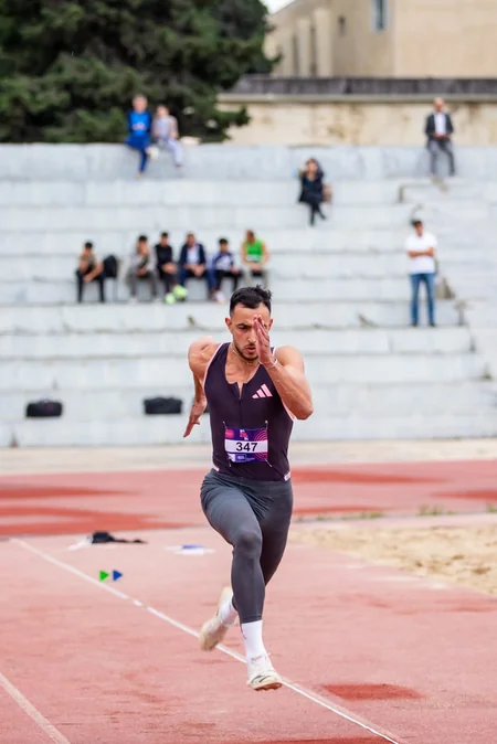 Atletika üzrə Yay Azərbaycan çempionatında ilk günün mükafatçıları müəyyənləşib