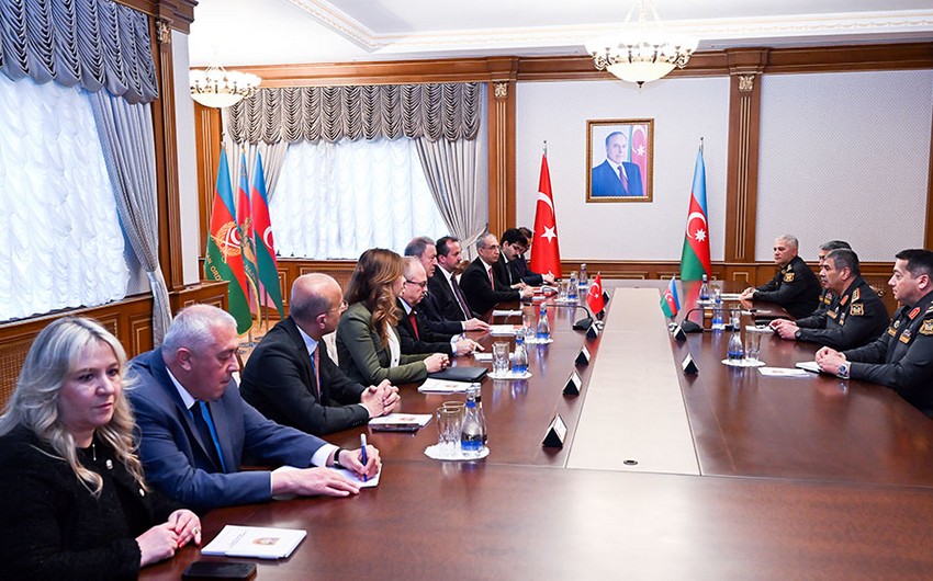 Azerbaijan, Türkiye discuss military cooperation