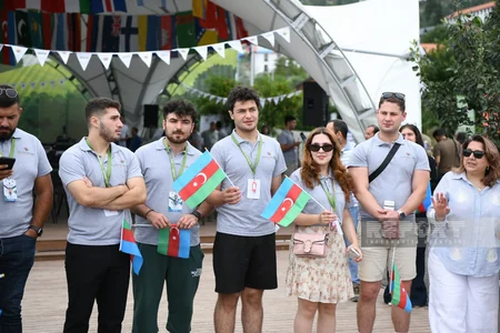 В Лачыне состоялось открытие V Летнего лагеря диаспорской молодежи