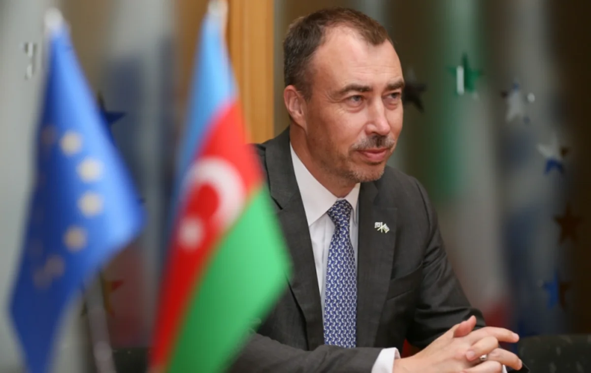 Спецпредставитель ЕС приветствовал мирные усилия азербайджанских и армянских экспертов