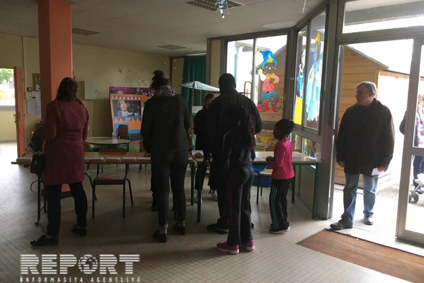 Fransa prezidenti seçkilərində seçicilərin iştirakı 28,54 faiz təşkil edir