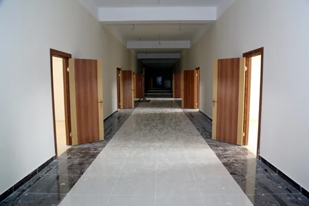 Müdafiə naziri hərbi şəhərcikdə aparılan əsaslı tikinti işlərini yoxlayıb