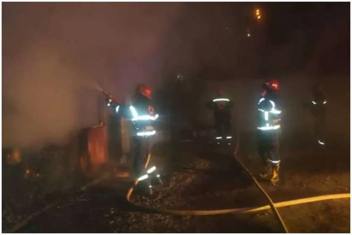 Tbilisinin “Çin bazarı”nda baş vermiş yanğın lokallaşdırılıb - YENİLƏNİB