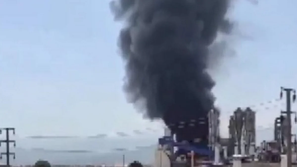 Factory fire kills 1, injures 3 in Turkiye