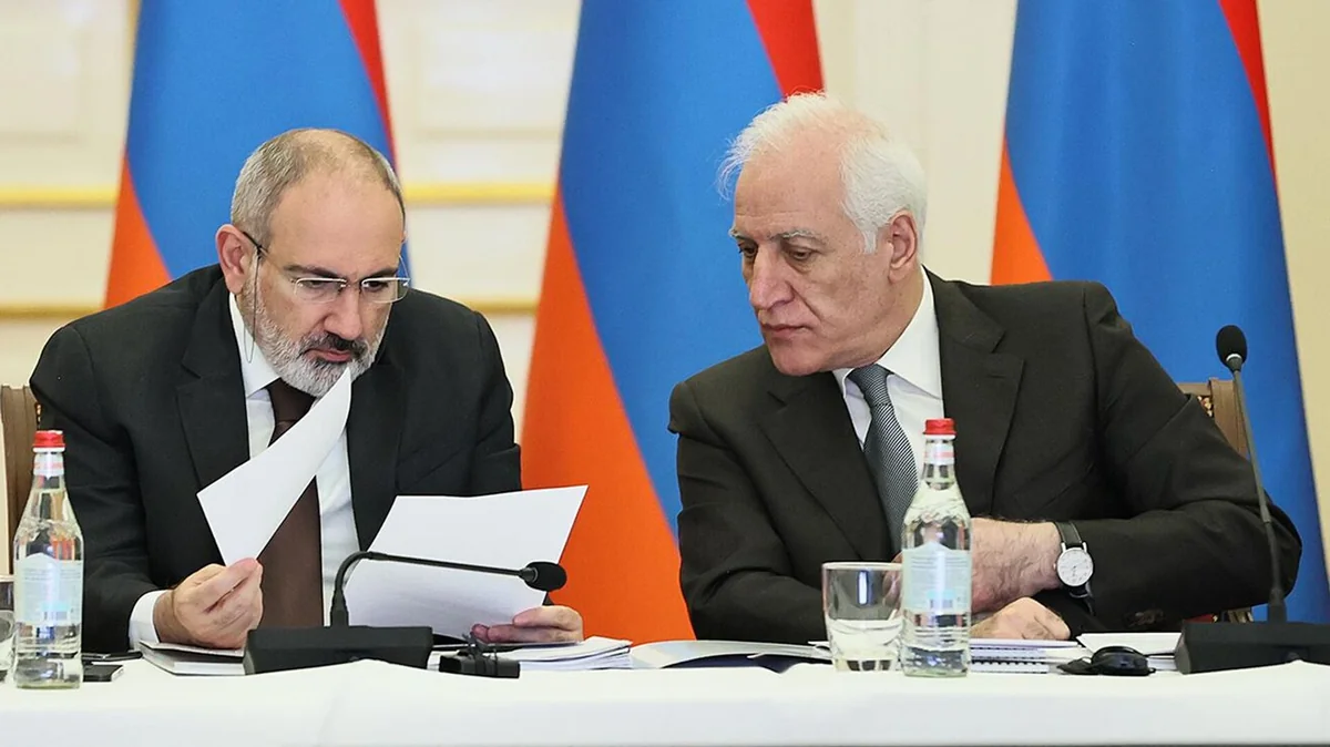 На зарубежные визиты премьера и президента Армении выделят 65 тыс. долларов
