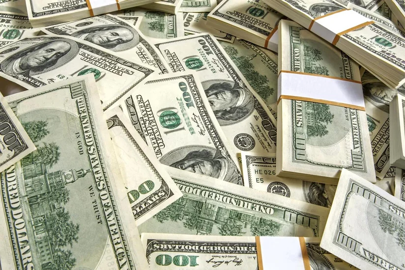 ​ABŞ Brexitə görə bir günə 900 mlrd. dollar itirib