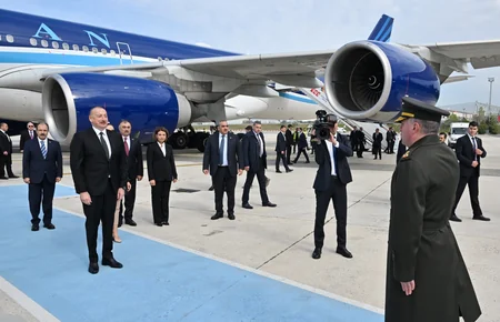 Prezident İlham Əliyev Türkiyədə işgüzar səfərdədir