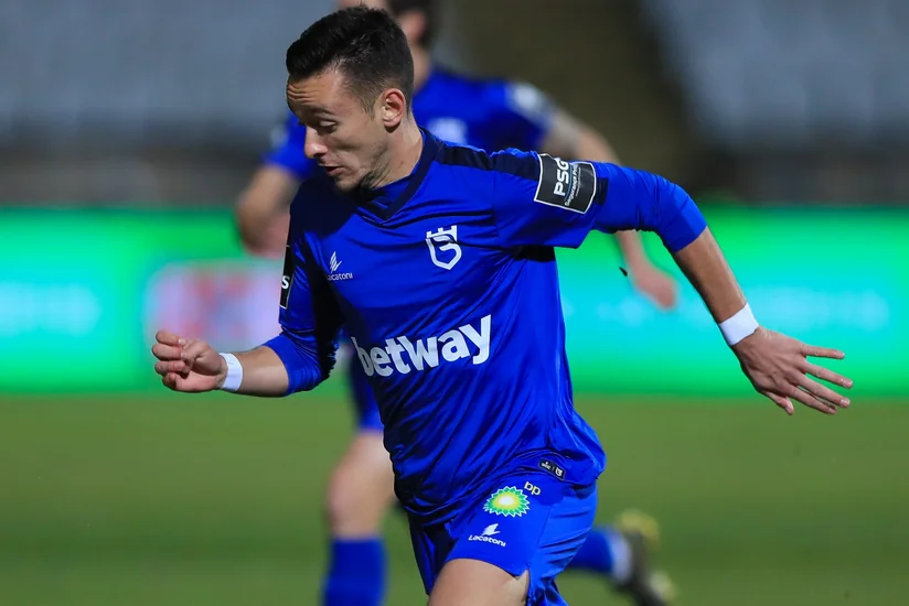 Qarabağın rəqibi portuqaliyalı futbolçu ilə anlaşıb