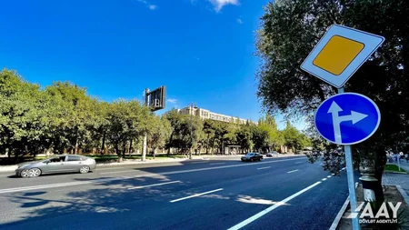 Bakının Fətəli xan Xoyski prospektində təmir yekunlaşıb