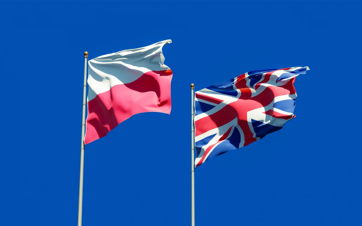 Britaniya ilə Polşa müdafiə və təhlükəsizlik sahəsində tərəfdaşlıq haqqında saziş imzalayıblar