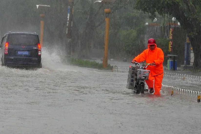 Тропический шторм Хагупит приближается к Китаю