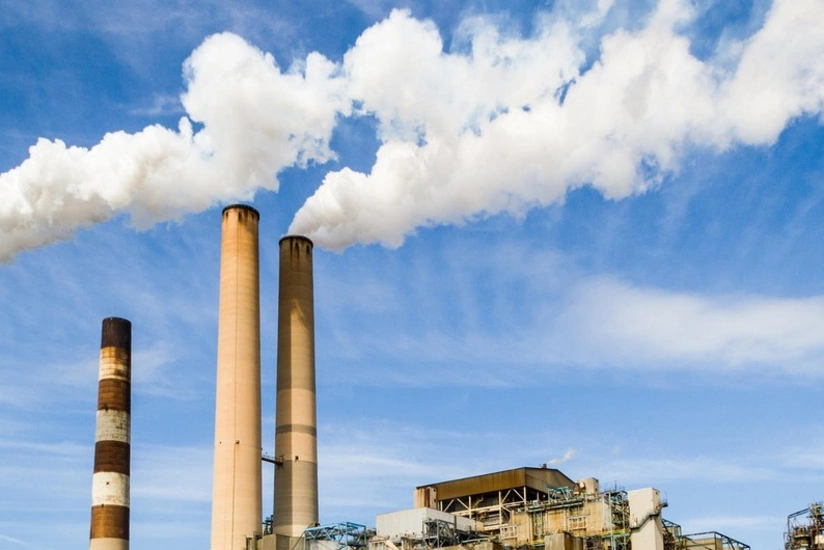 Ötən il atmosferə atılan zərərli maddələrin həcmi azalıb