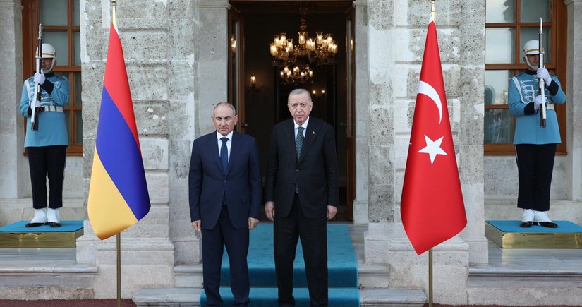 Paşinyanın Türkiyə səfəri – İrəvanın sıfırdan başlayan doğru yönü - ŞƏRH
