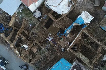 Türkiyənin ağrılı günü - zəlzələ bölgəsindən  - FOTOREPORTAJ