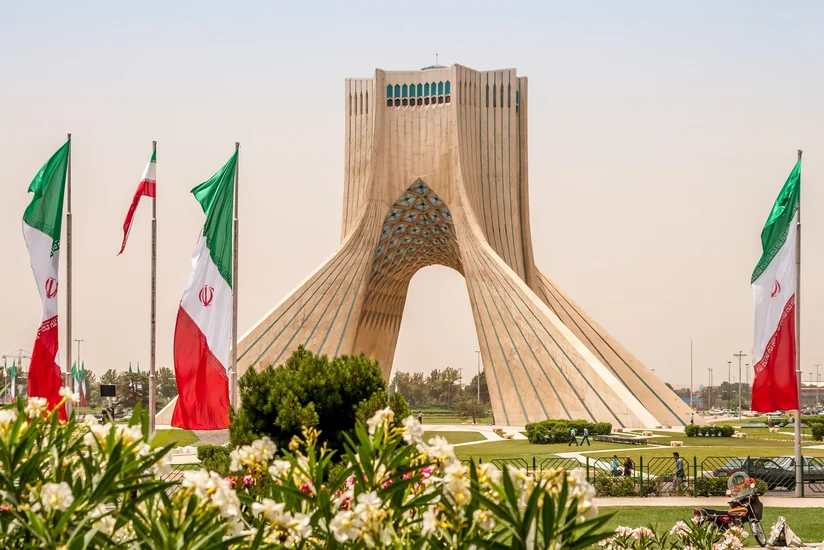 Üçüncü qüvvələrin bölgəyə gətirilməsi - İrəvan Tehrana qəbir qazır - ŞƏRH