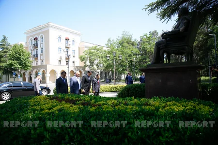 Tbilisidə AXC qurucularının məzarları ziyarət olunub