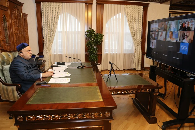 Şeyx Beynəlxalq Dialoq Mərkəzinin növbəti vebinar iclasında iştirak edib