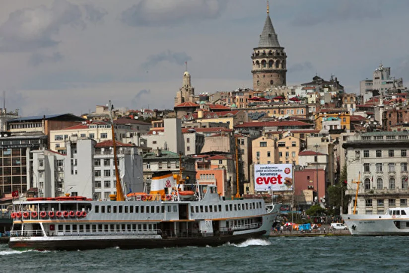 İstanbulda Bosfor üzərindəki 2 körpüdə hərəkət dayandırılıb