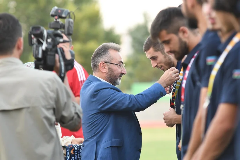 İslamiada: Azərbaycanın futbol yığması mükafatlandırılıb