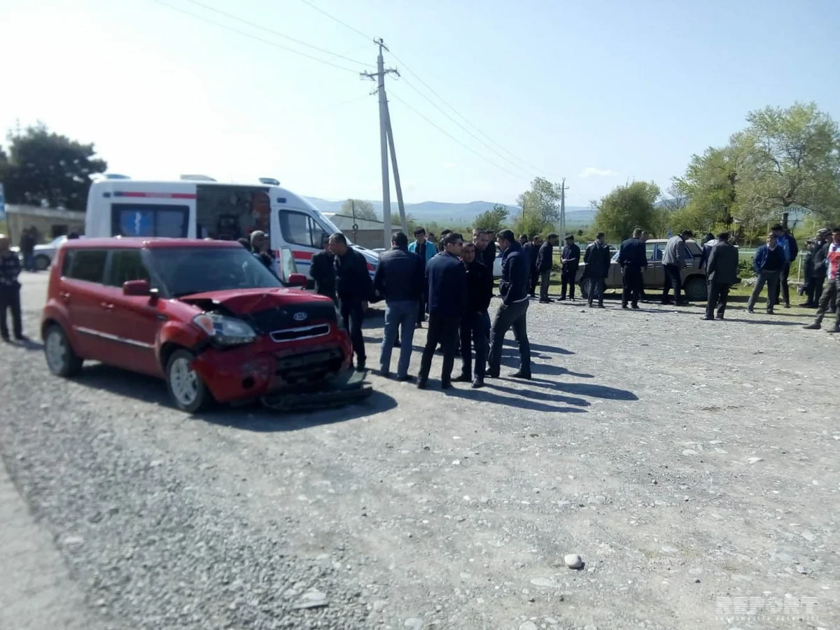 Oğuzda baş verən yol qəzasında Türkiyə vətəndaşı xəsarət alıb