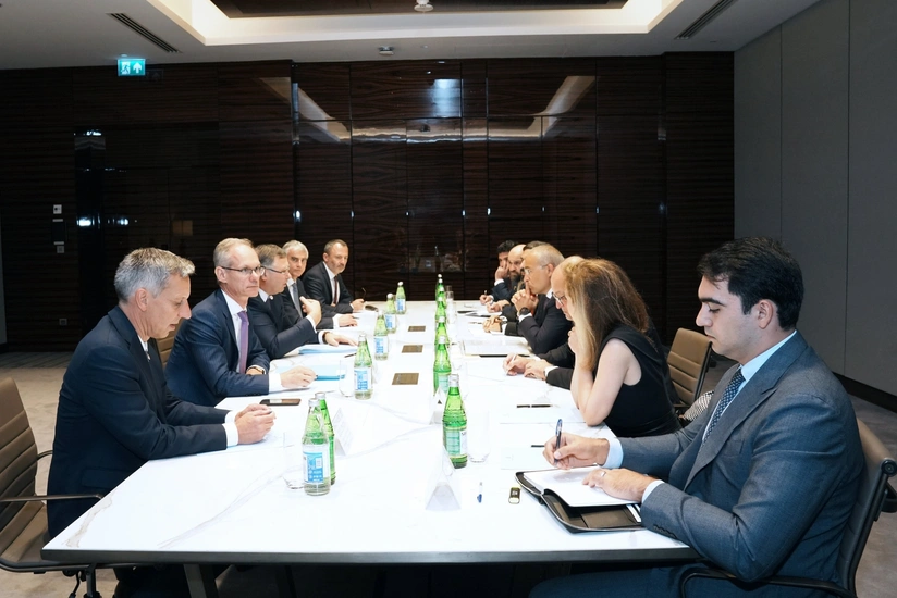 Azerbaijan discusses joint projects with Total Energies