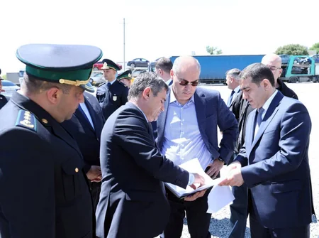 DGK sədri “Mazımqara” gömrük postunda mövcud vəziyyətlə tanış olub
