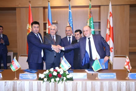Multimodal marşrut üzrə pilot tranzit konteyner qatarı 2020-ci ilin I rübündə buraxılacaq