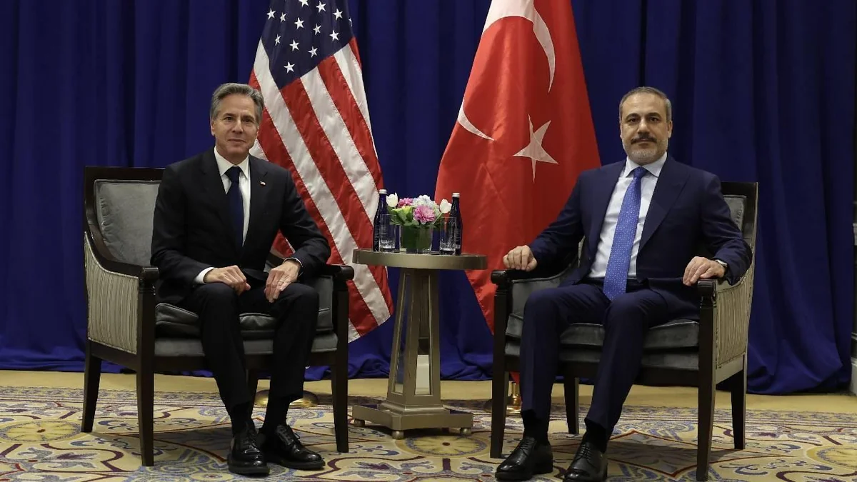 Fidan Blinkenlə Qarabağdakı son hadisələri müzakirə ediblər