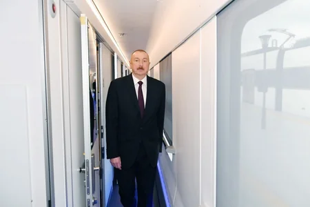 President Ilham Aliyev viewed passenger train to run on Baku-Tbilisi- Kars railway route