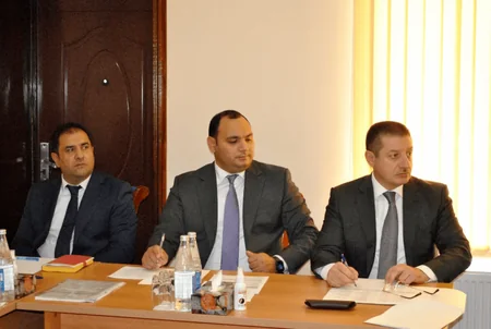 Meliorasiya və Su Təsərrüfatının sədri Ağdaşda vətəndaşları qəbul edib