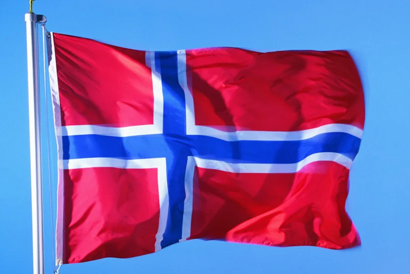 Norveç Türkiyənin 5 zabitinə siyasi sığınacaq verib