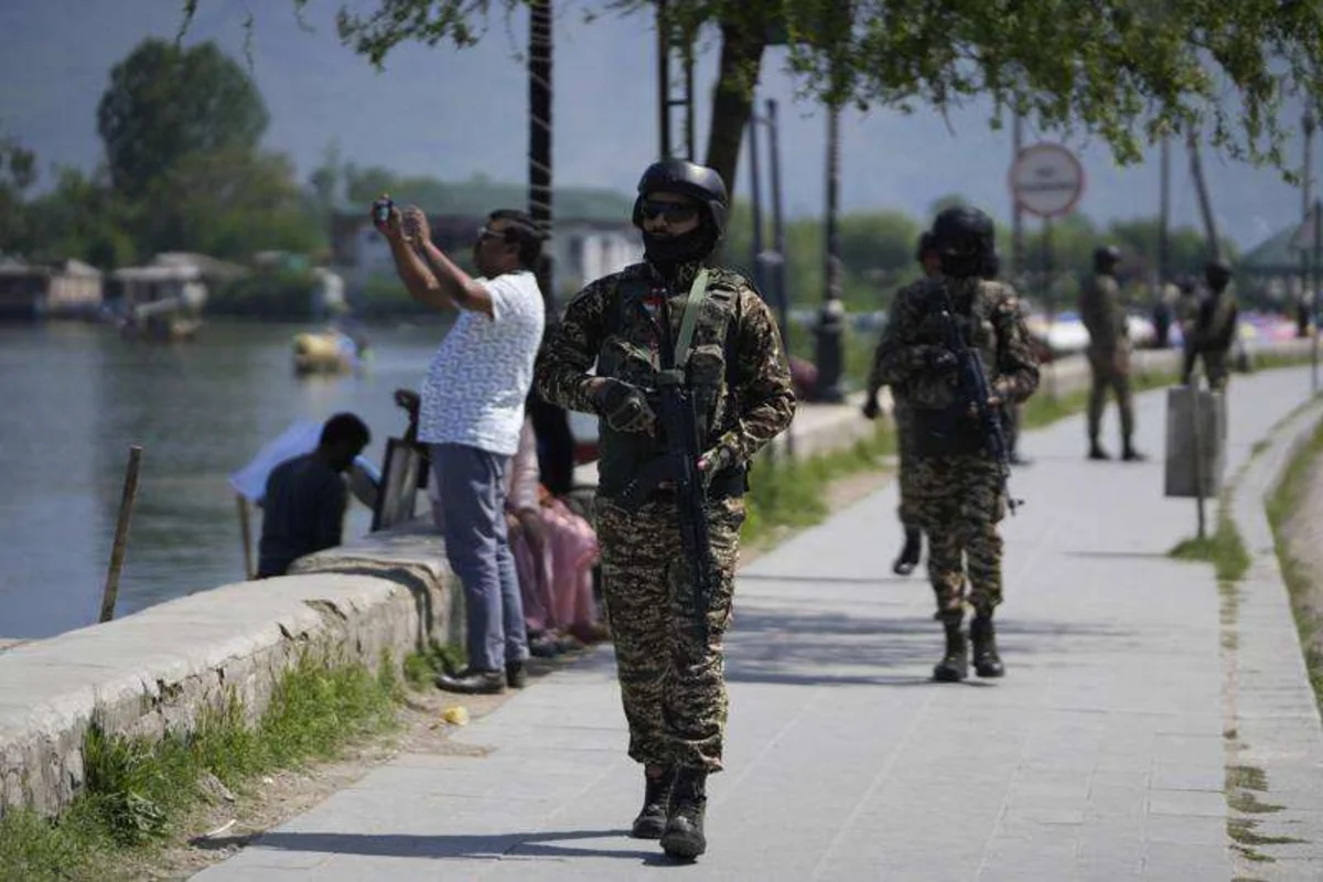 Pakistan və Hindistan etimadın möhkəmləndirilməsi üzrə tədbirləri davam etdirəcəklər