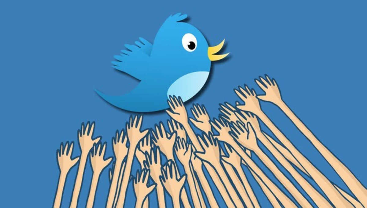 Личные сообщения пользователей Twitter попали в чужие руки