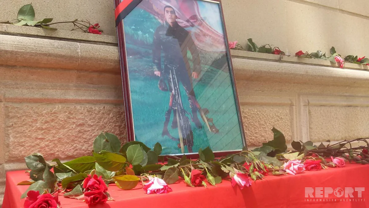 İgidliyə görə ​medalı şəhidin atasına təqdim edilib
