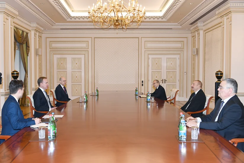 Ilham Aliyev receives president of World Economic Forum