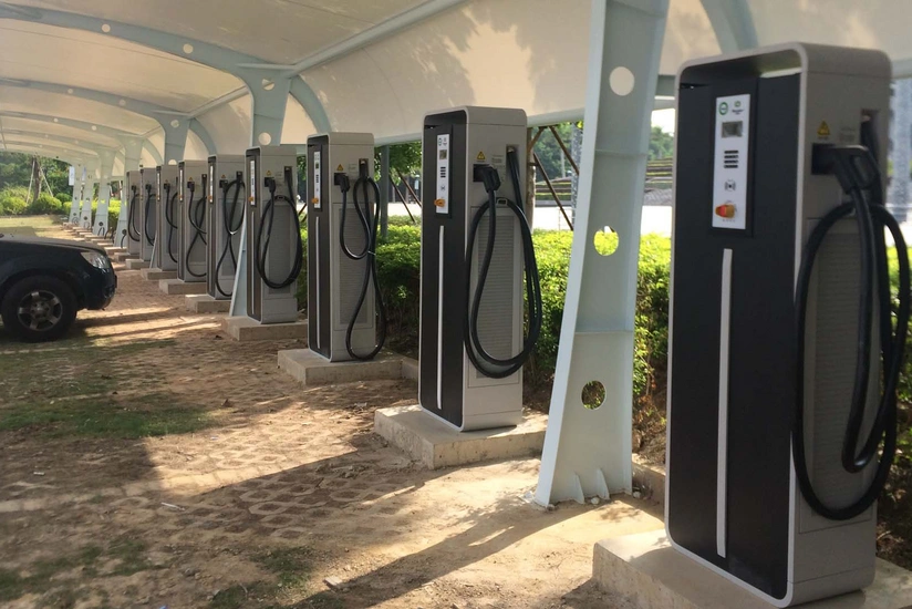 В Нахчыване установят десять зарядных станций для электромобилей