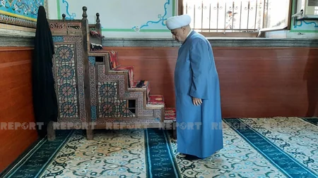 Аллахшукюр Пашазаде посетил Джума-мечеть в Тбилиси