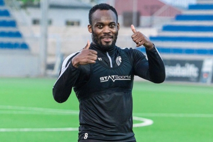 Azərbaycanda oynamış futbolçu Qana tarixinin rəmzi komandasına düşüb
