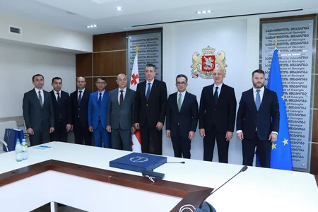 Azərbaycanla Gürcüstan din sahəsində əlaqələr və əməkdaşlığın inkişafı barədə müzakirələr aparıb