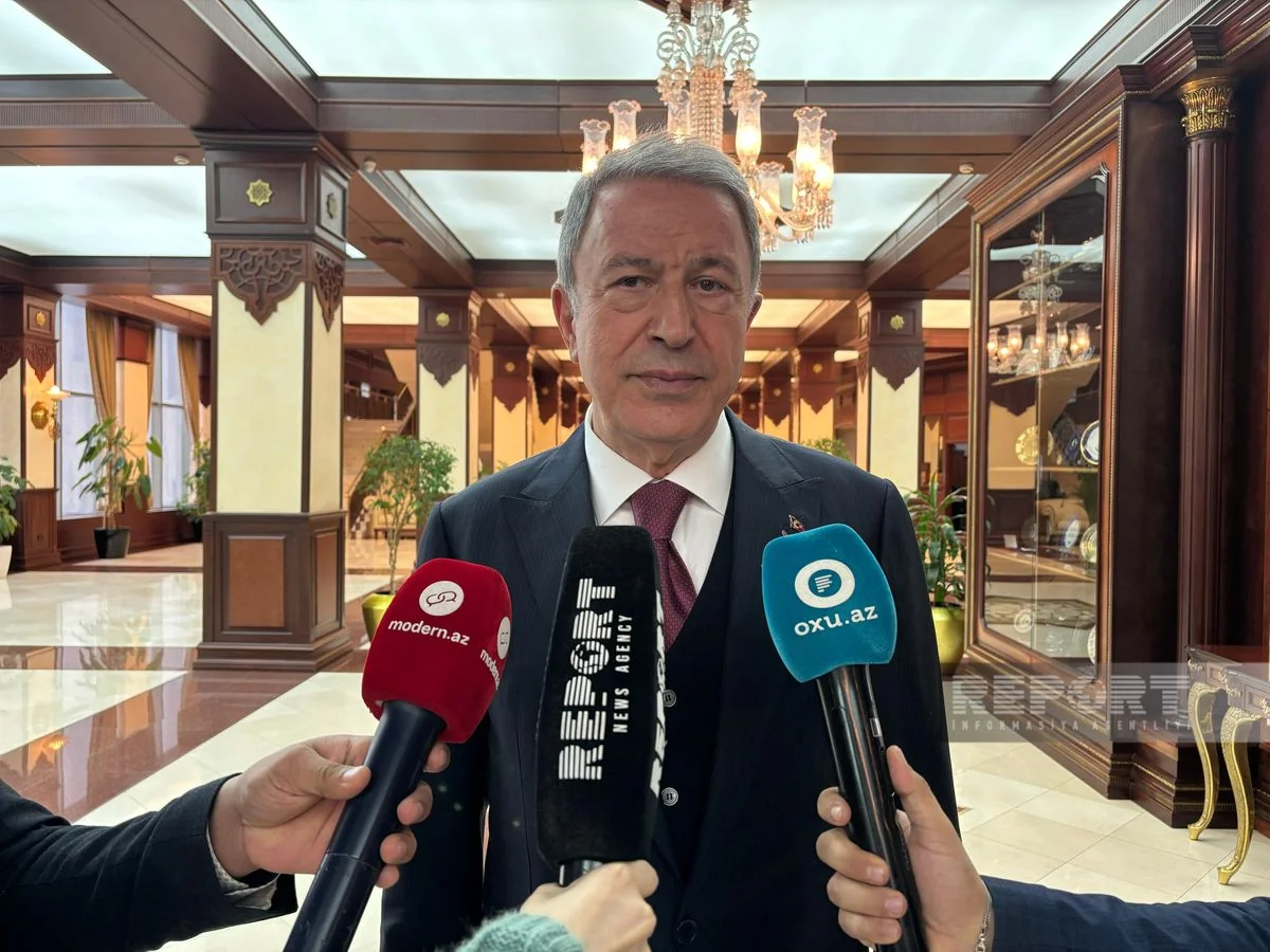 Hulusi Akar: Azərbaycan və Türkiyə müdafiə sahəsində birgə çalışmalıdır