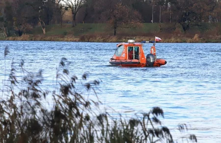 Polşada 2 aylıq övladı ilə itkin düşən azərbaycanlının meyiti çayda aşkarlanıb