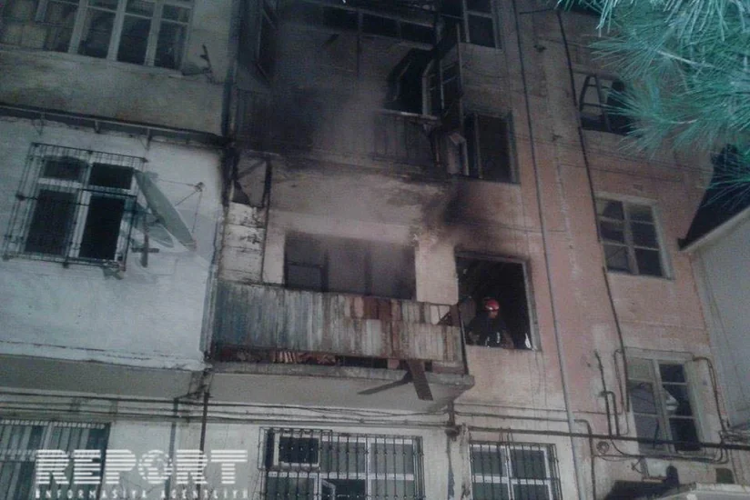 Bakıda mənzildə partlayış baş verib - FOTO