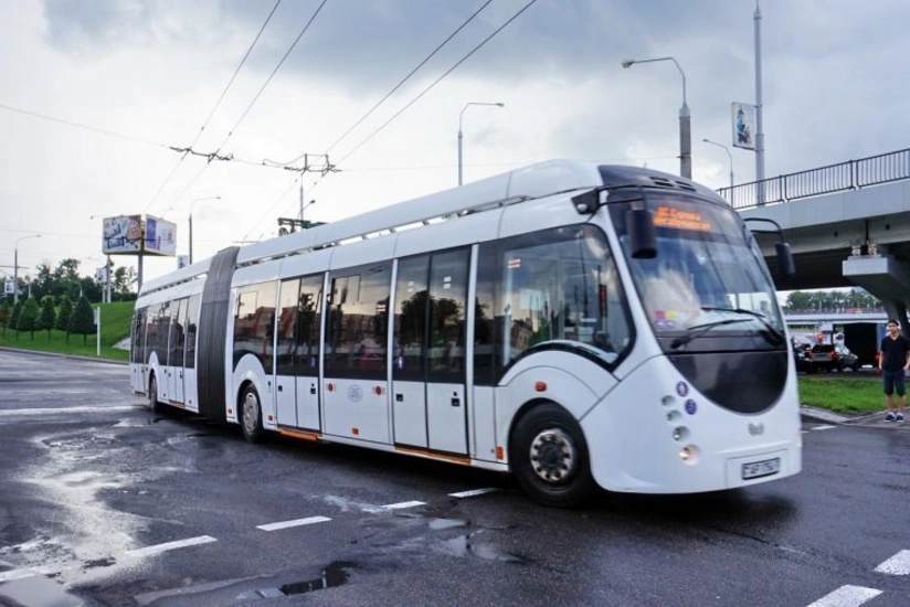 Азербайджан закупил у Беларуси электробусы