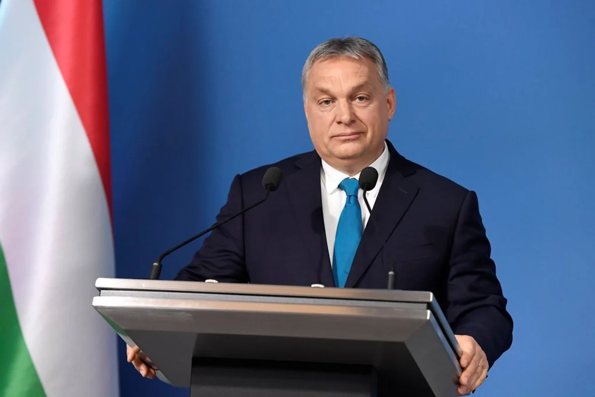 Viktor Orban Avropa Komissiyasının sədr müavininin istefasını istəyib